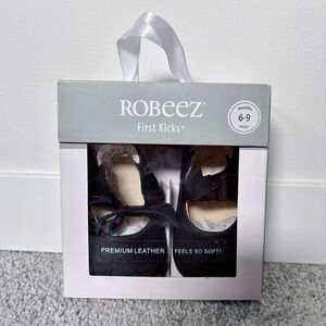Robeez First Kicks premium leather baby shoes